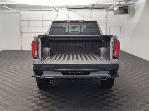 Used 2023 GMC Sierra 1500 AT4 w/ Technology Package image 18