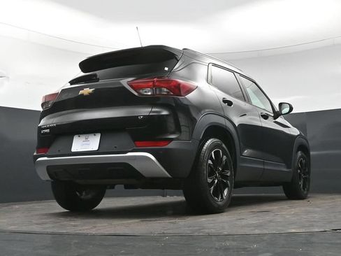 Used 2021 Chevrolet TrailBlazer LT w/ Convenience Package FWD image 29