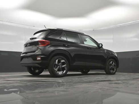New 2026 Hyundai Venue SEL FWD image 40