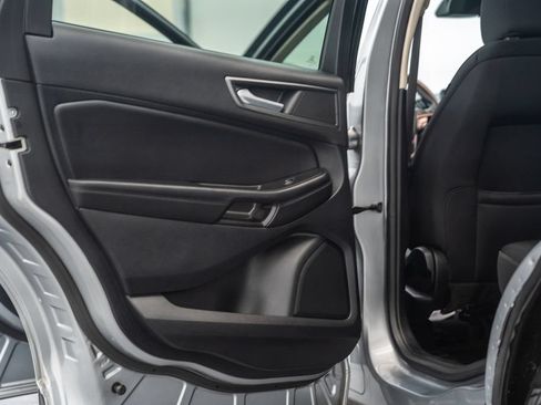 Used 2022 Ford Edge SE w/ Black Appearance Package AWD/4WD image 36