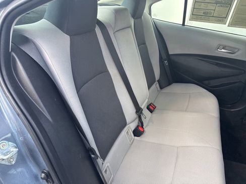 Used 2020 Toyota Corolla LE image 28