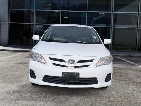Used 2013 Toyota Corolla L image 4
