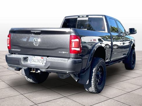 Used 2019 RAM 2500 Laramie AWD/4WD image 9
