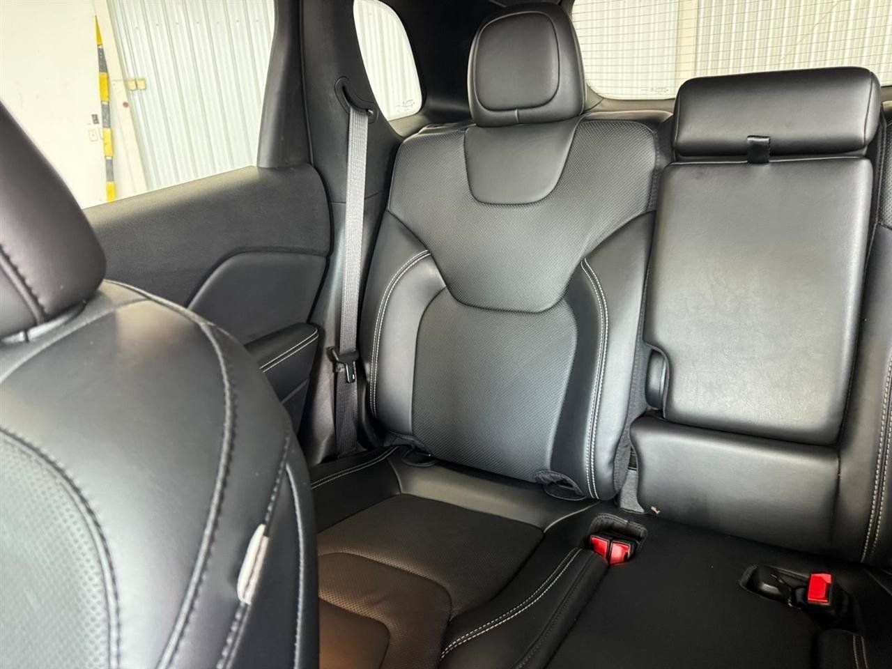 Used 2021 Jeep Cherokee Latitude Lux 80th Anniv w/ Quick Order Package 26U 80TH AWD/4WD image 9