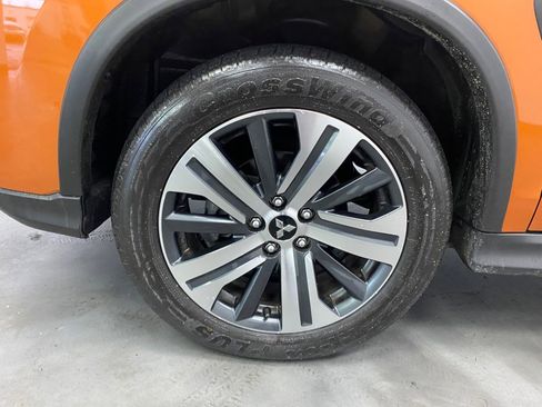 Used 2020 Mitsubishi Outlander Sport ES image 19