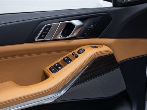 New 2026 BMW X5 xDrive40i w/ M Sport Package image 15