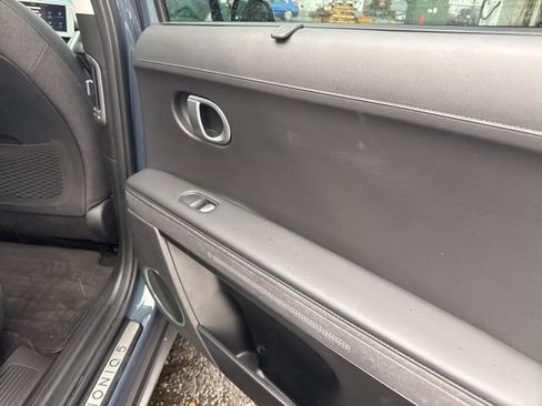Used 2024 Hyundai Ioniq 5 Limited image 12