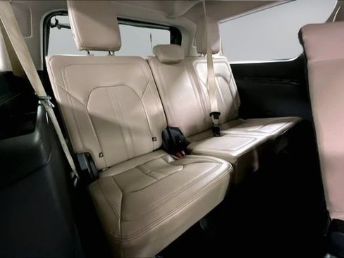 Used 2024 Ford Expedition Max Limited AWD/4WD image 26