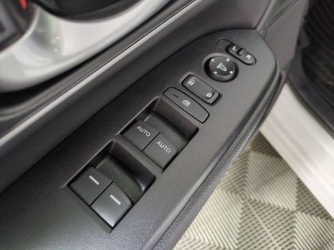 Used 2020 Honda CR-V EX-L image 14