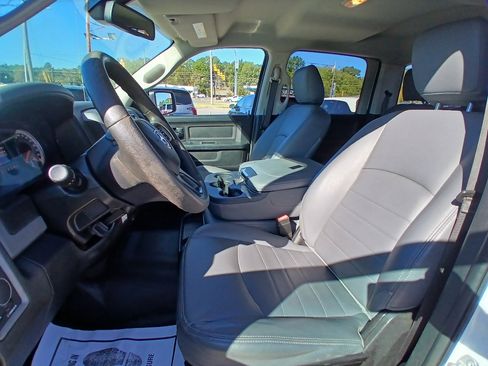 Used 2019 RAM 1500 Tradesman image 19