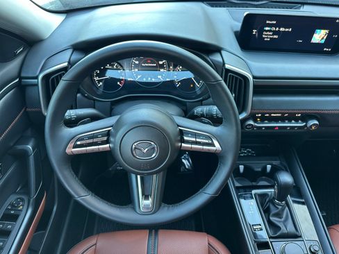 Certified 2025 MAZDA CX-50 Meridian Edition w/ Apex Package AWD/4WD image 13