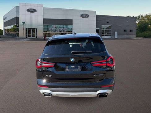 Used 2023 BMW X3 xDrive30i w/ Premium Package w/ZPA AWD/4WD image 8