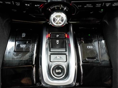 Used 2022 Acura MDX SH-AWD w/ Technology Package image 30