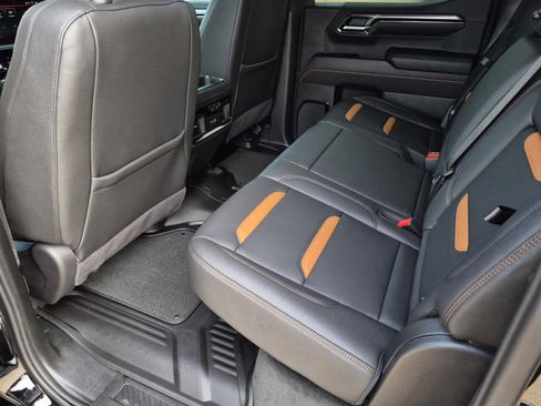 Certified 2024 GMC Sierra 1500 AT4 w/ Technology Package image 14