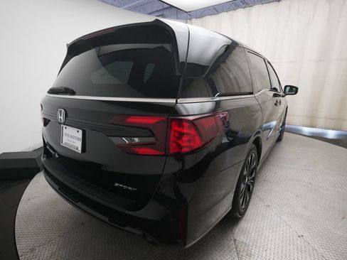 Used 2025 Honda Odyssey Sport-L image 13