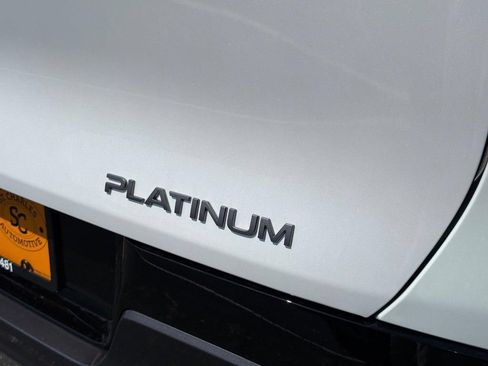 Certified 2026 Nissan Murano Platinum w/ Cargo Package AWD/4WD image 4
