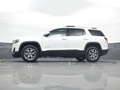 Used 2023 GMC Acadia SLT w/ Technology Package AWD/4WD image 41