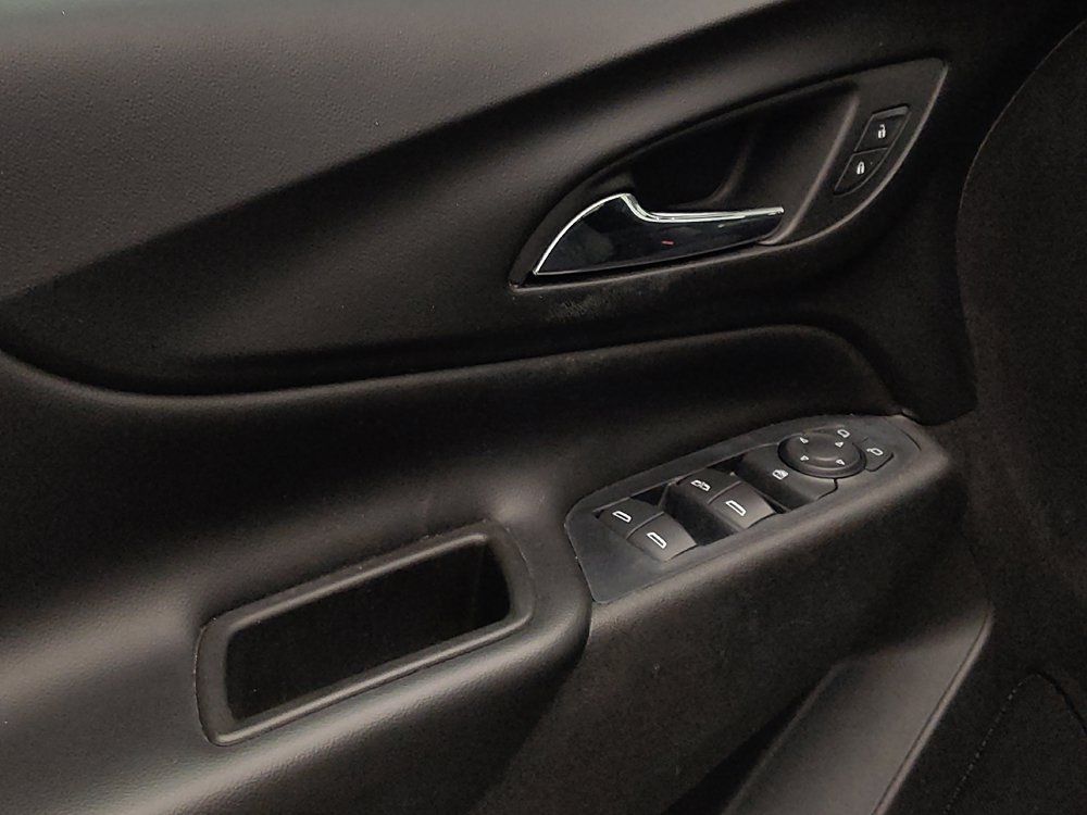 Used 2019 Chevrolet Equinox LT w/ LPO, Floor Liner Package FWD image 27