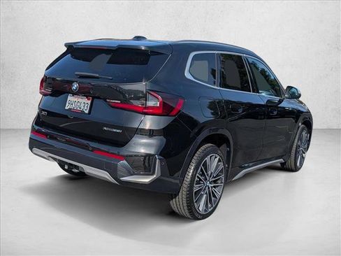 Used 2023 BMW X1 xDrive28i AWD/4WD image 5