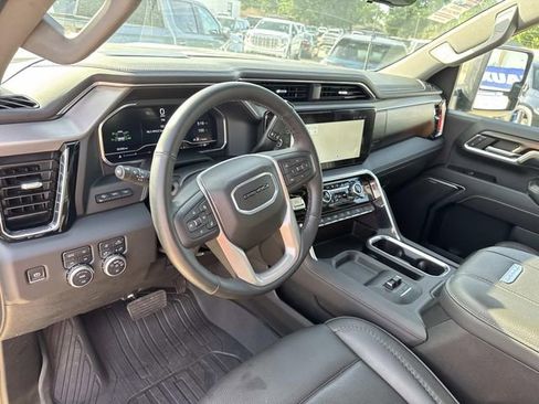 Used 2024 GMC Sierra 2500 Denali w/ Denali Reserve Package AWD/4WD image 39