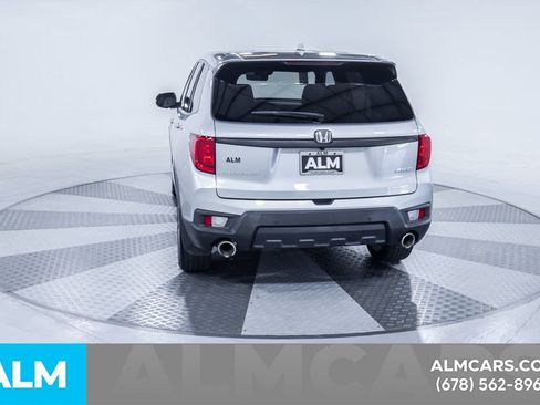 Used 2023 Honda Passport EX-L image 8