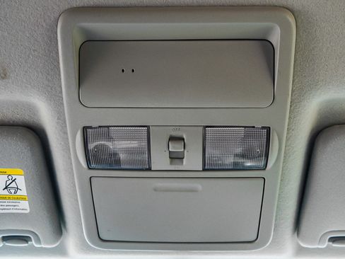 Used 2017 Nissan Frontier SV w/ SV Value Truck Package image 27