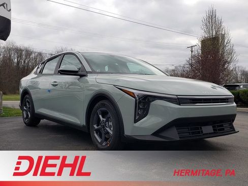 New 2026 Kia K4 FWD image 1