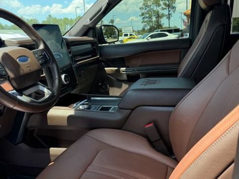 Used 2022 Ford Expedition King Ranch RWD image 14
