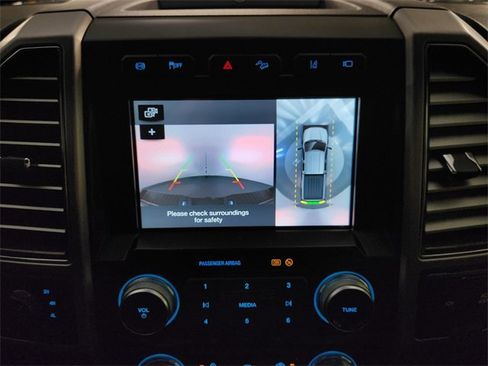 Used 2019 Ford F250 Platinum w/ Platinum Ultimate Package image 17