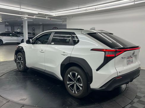 Used 2025 Toyota bZ4X AWD w/ Weather Package image 3