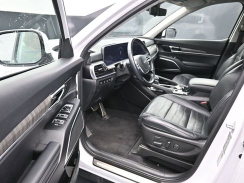 Used 2024 Kia Telluride SX Prestige AWD/4WD image 12