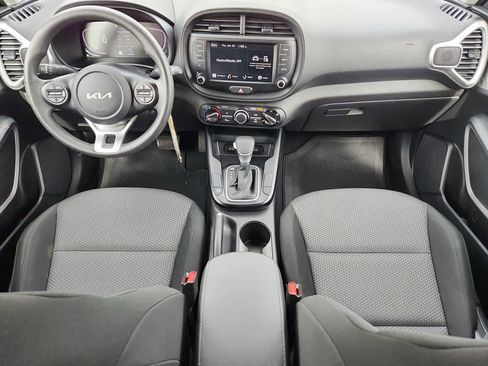 Used 2024 Kia Soul LX w/ Option Group 015 image 14