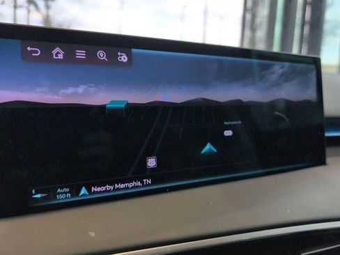 Used 2026 Genesis GV70 2.5T Advanced image 29