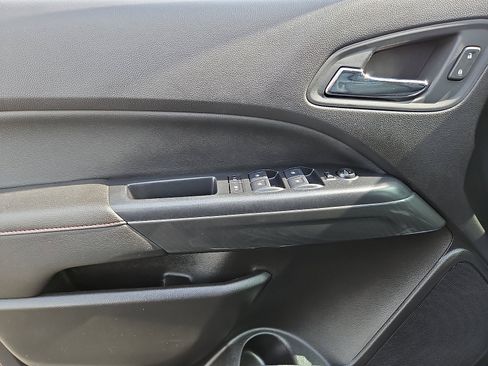 Used 2019 GMC Canyon All Terrain w/ All Terrain X Package image 12