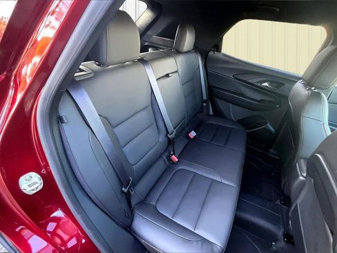 Used 2024 Chevrolet TrailBlazer RS w/ Driver Confidence Package image 20