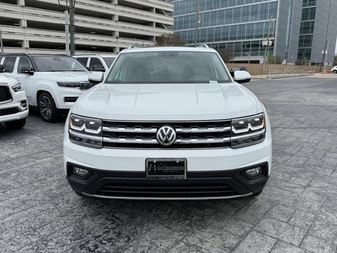 Used 2019 Volkswagen Atlas SE image 2