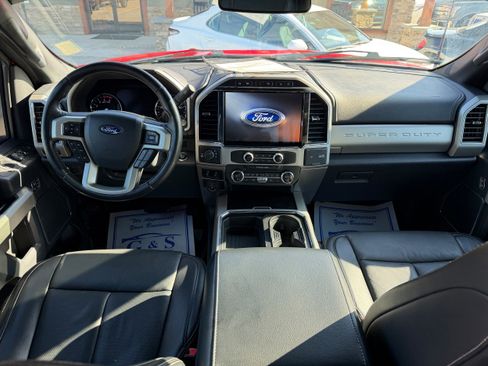 Used 2022 Ford F350 Lariat w/ Lariat Ultimate Package image 12