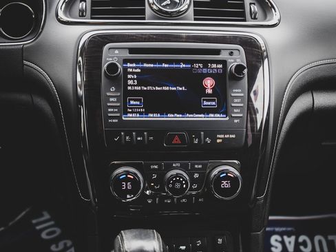 Used 2015 Buick Enclave Premium w/ Experience Buick Package image 5