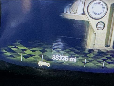 Used 2023 Jeep Wrangler Sahara image 18