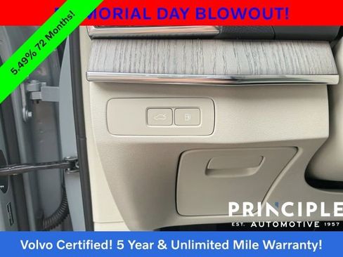 Certified 2025 Volvo XC90 T8 Plus w/ Protection Package AWD/4WD image 26
