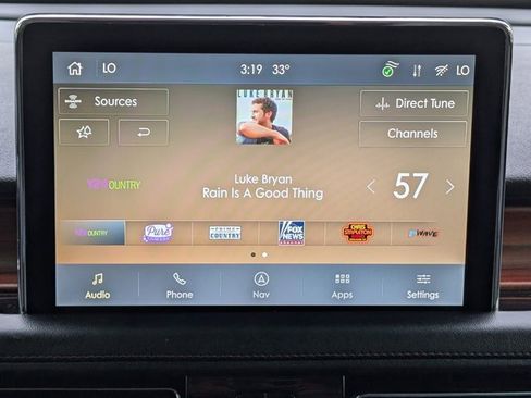 Used 2022 Lincoln Aviator Reserve w/ Equipment Group 201A image 16