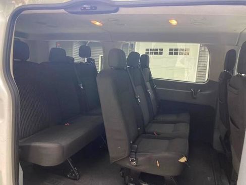 Used 2017 Ford Transit 150 XL RWD image 30