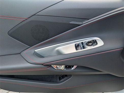 Used 2025 Chevrolet Corvette Stingray Coupe w/ 1LT image 34
