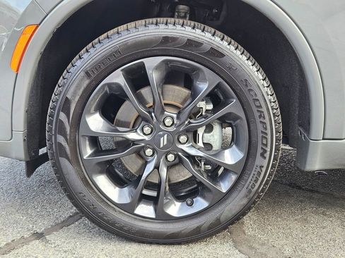 Used 2024 Dodge Durango GT image 30