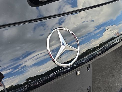 Used 2025 Mercedes-Benz GLA 250 image 31