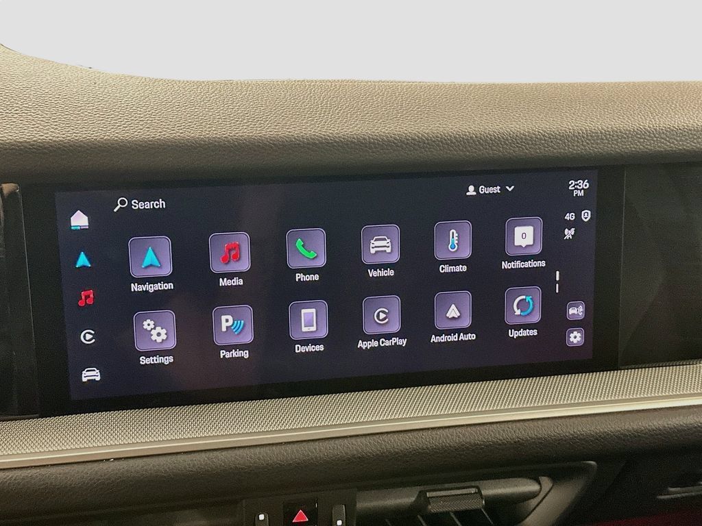 Certified 2025 Porsche Cayenne AWD/4WD image 16