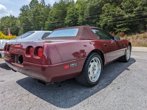 Used 1993 Chevrolet Corvette Convertible image 4