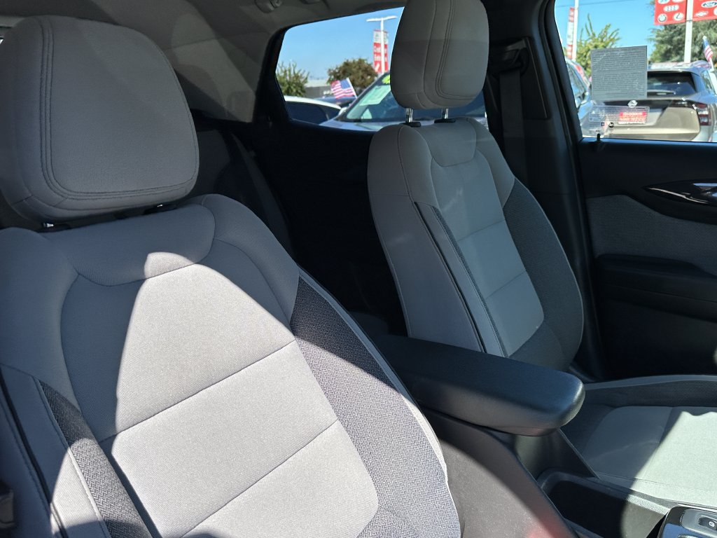 Used 2025 Chevrolet TrailBlazer LT FWD image 16