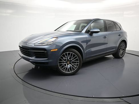 Certified 2020 Porsche Cayenne AWD/4WD image 1