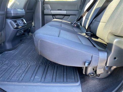 Used 2021 Ford F150 XLT w/ Equipment Group 302A High image 16